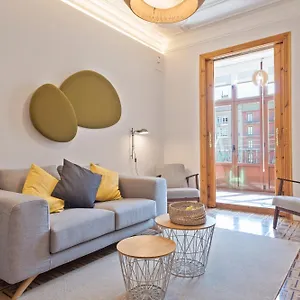 https://central-apartments-barcelona.catalonia-hotels.com