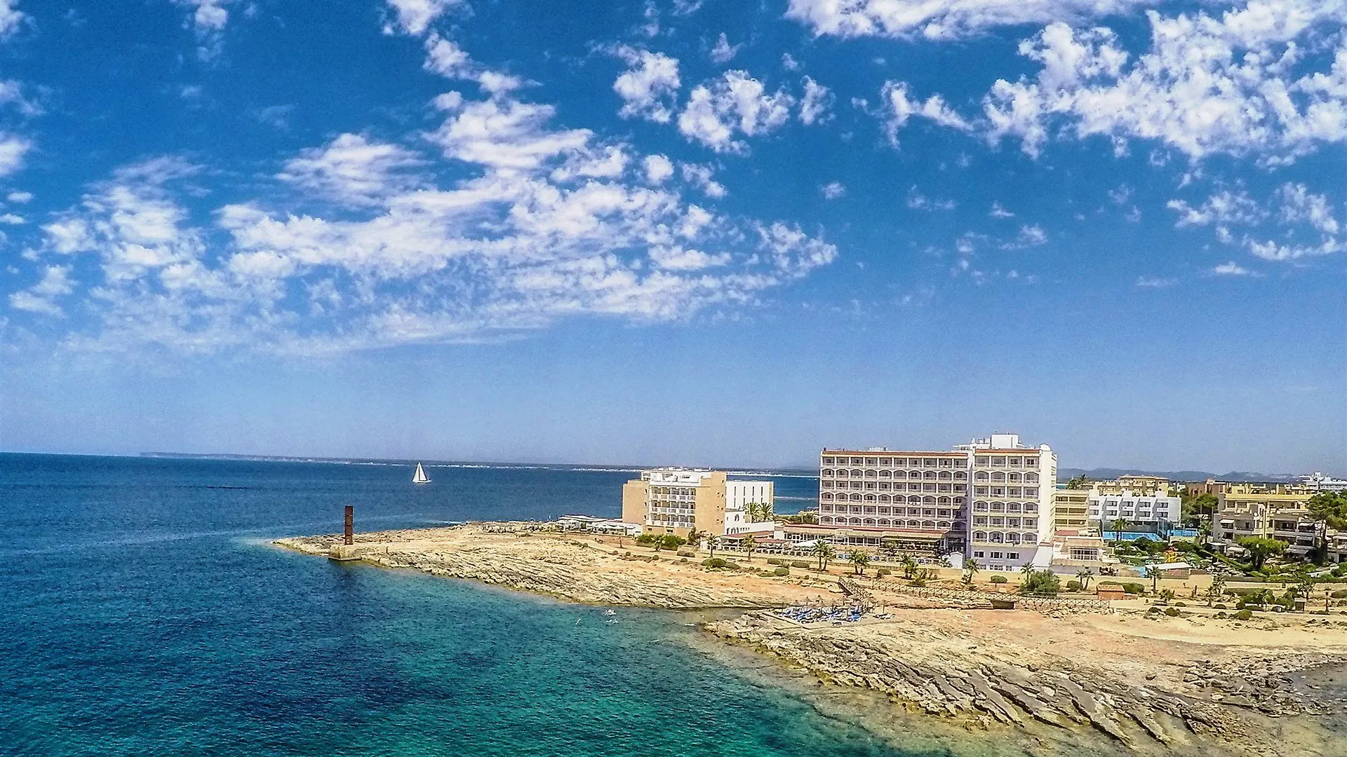 Universal Hotel Romantica Colonia de Sant Jordi 4*,  Spain