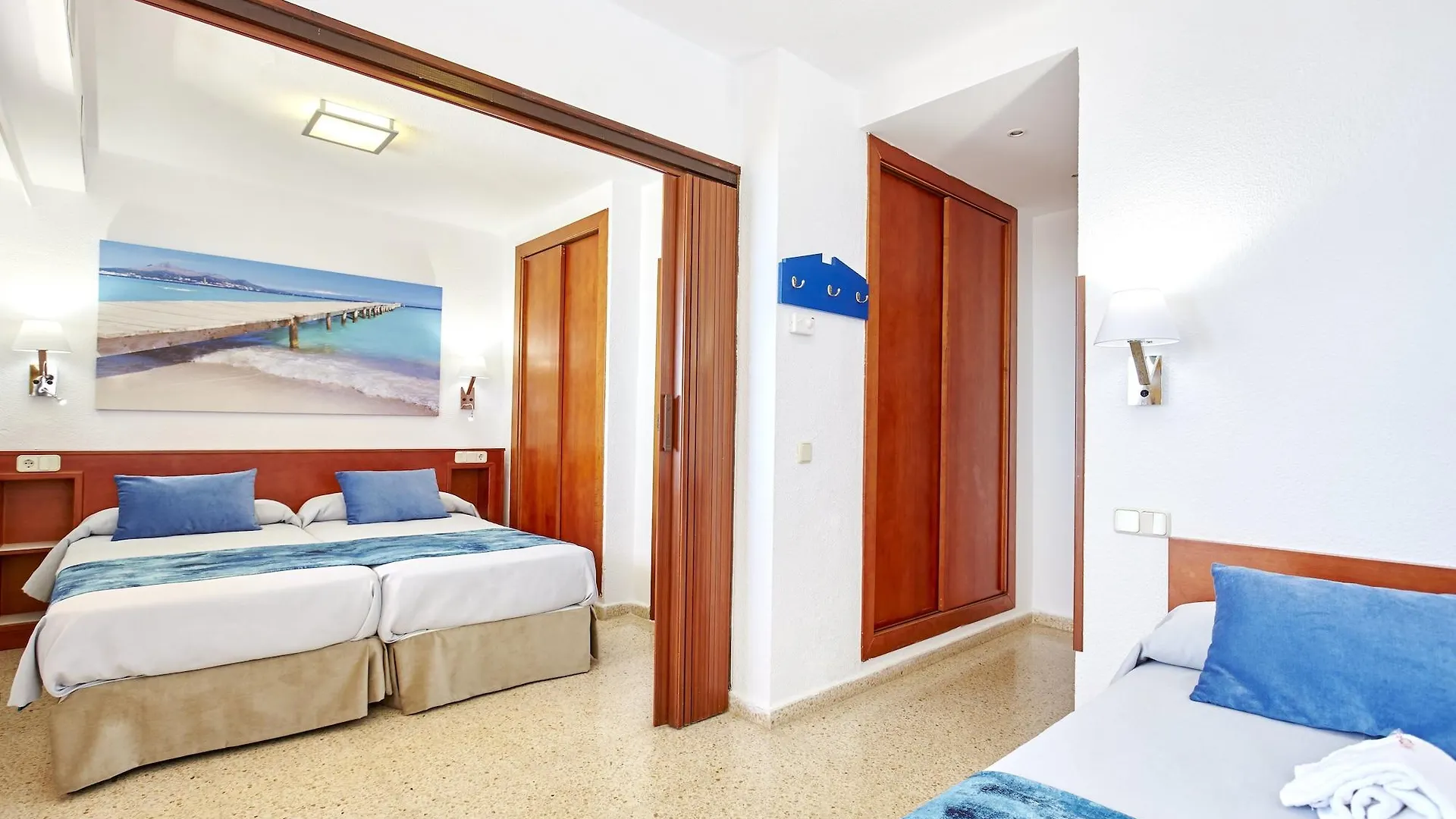 Universal Hotel Romantica Colonia de Sant Jordi 4*,