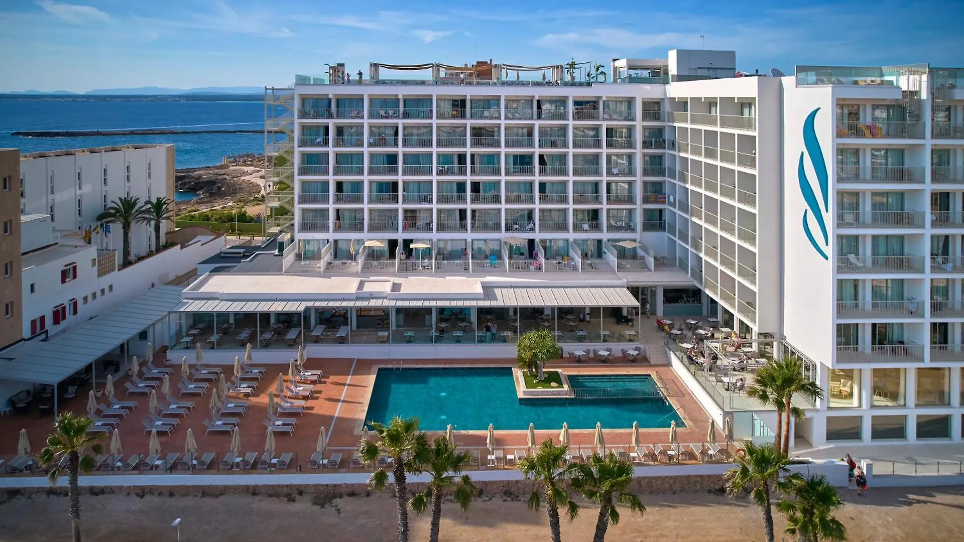 Universal Hotel Romantica Колонья Сант Джордин